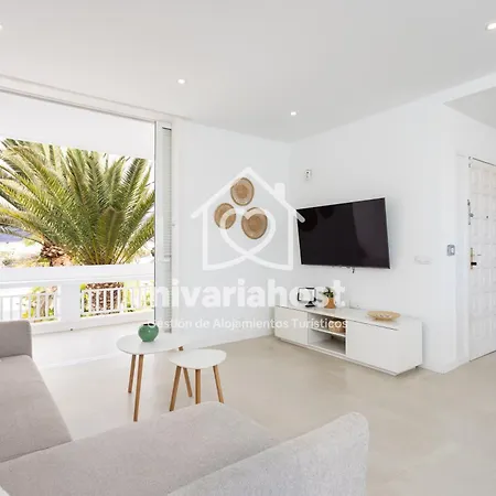 Private Pool Villa, Bellavista By Nivariahost Costa Del Silencio