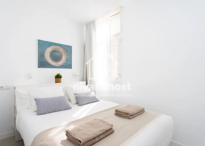 Private Pool Villa, Bellavista By Nivariahost Villa