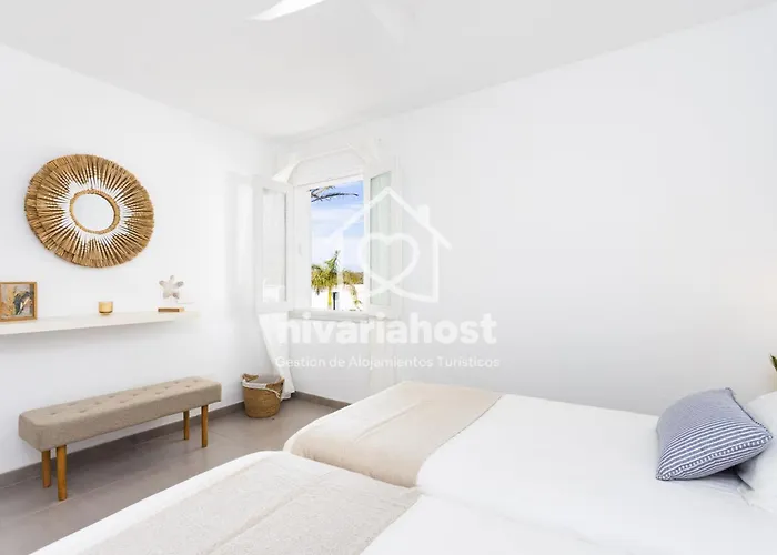 Private Pool Villa, Bellavista By Nivariahost *