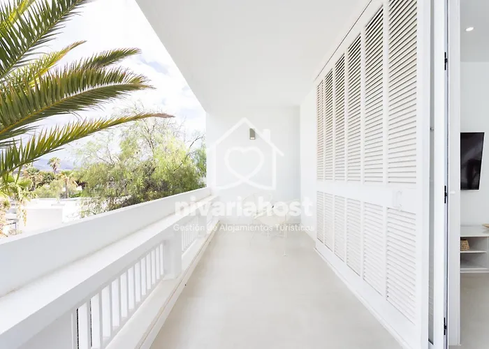 Private Pool Villa, Bellavista By Nivariahost Costa Del Silencio