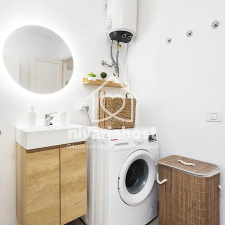 Private Pool Villa, Bellavista By Nivariahost ヴィラ