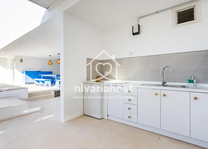 Private Pool Villa, Bellavista By Nivariahost Costa Del Silencio