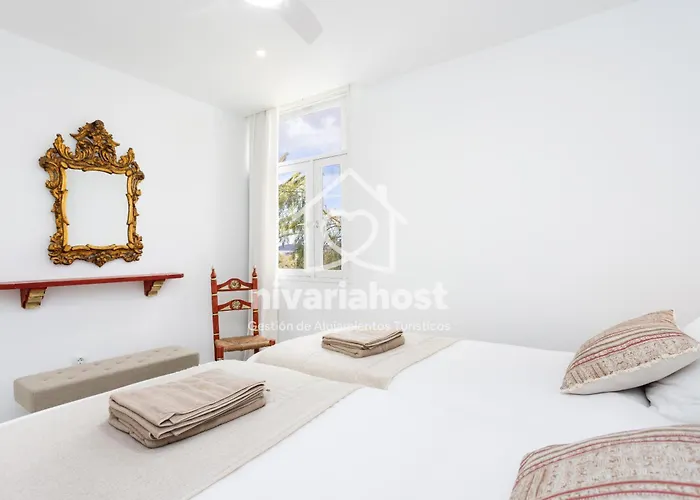 Private Pool Villa, Bellavista By Nivariahost Villa